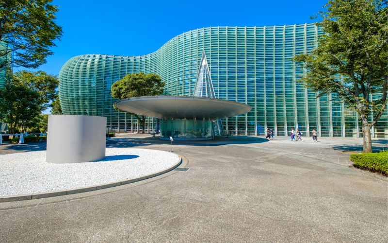 2025年夏】雨でも猛暑でもOK！東京で楽しむ美術館＆博物館12選｜カフェ