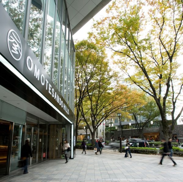 2025表參道逛街指南｜私房景點、美食甜點、時尚潮牌一次看，＠cosme日本最大美妝旗艦店 | Funliday
